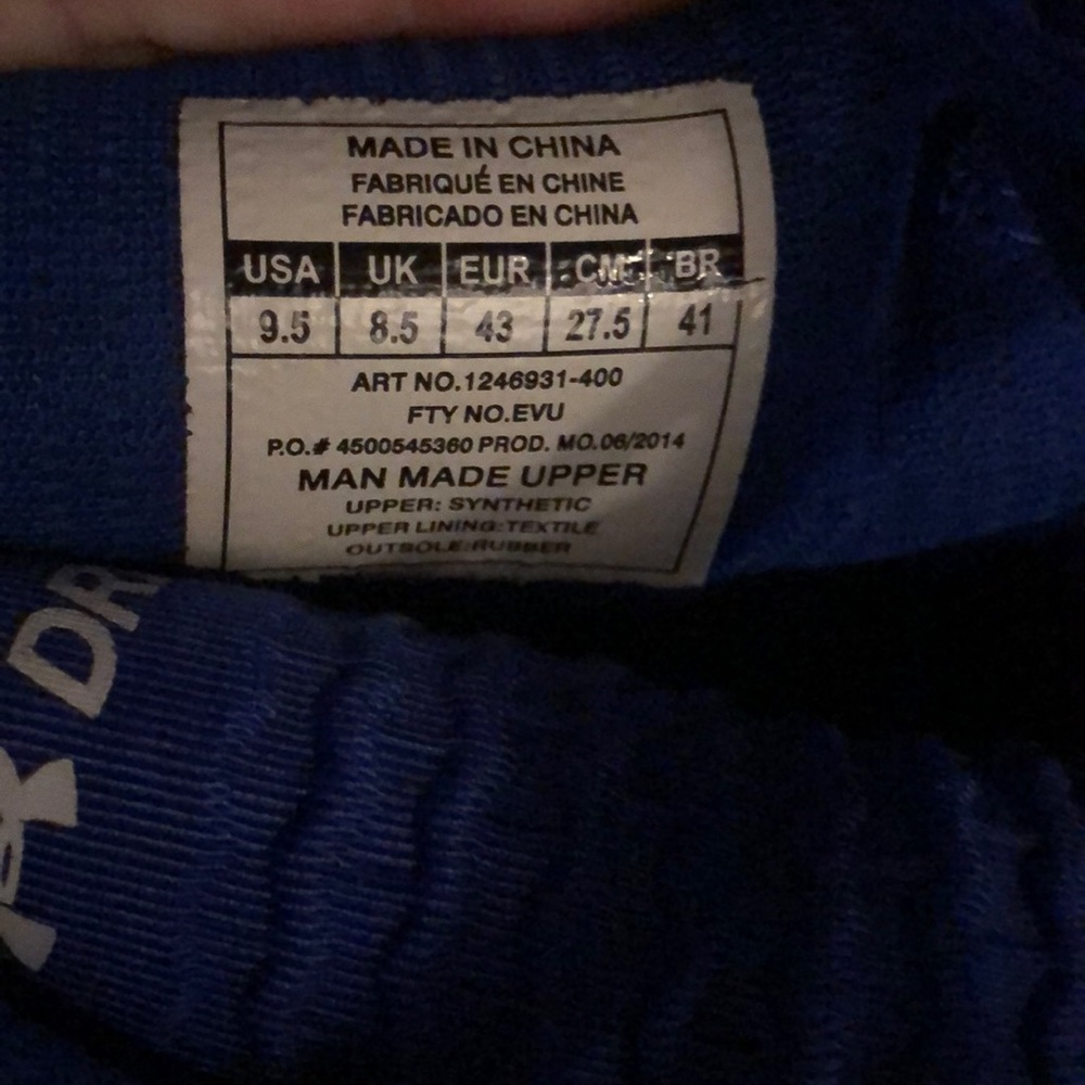 Under Amour Basketball Shoes (Mens size 9.5) - Picture 2 of 4